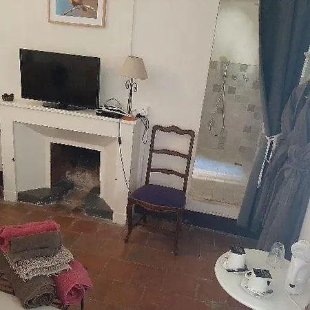 Domaine De La Carriere Frühstückspension 3*