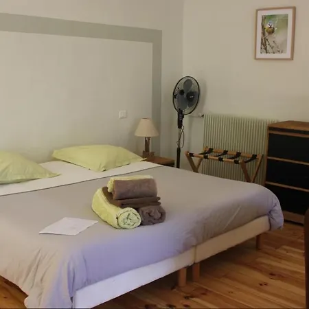 Bed & Breakfast Domaine De La Carriere Sumene