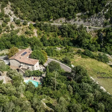 Domaine De La Carriere *