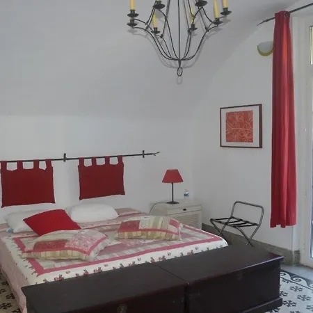 Bed & Breakfast Domaine De La Carriere 3*