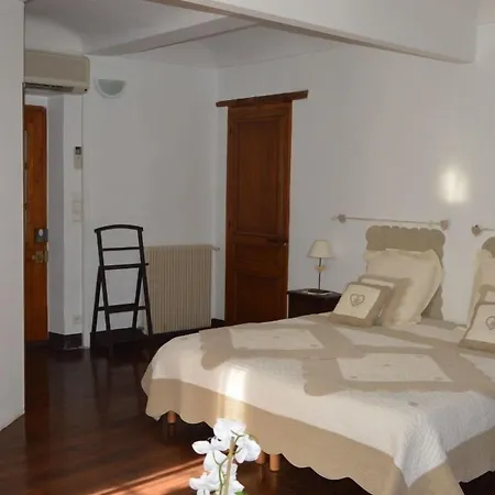 Domaine De La Carriere 3*