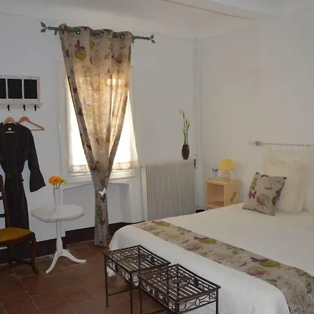 Bed & Breakfast Domaine De La Carriere 3*