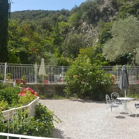 Domaine De La Carriere Frühstückspension